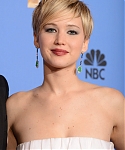 71st_Annual_Golden_Globe_Awards_press_room_2812029.jpg