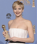 71st_Annual_Golden_Globe_Awards_press_room_281229.jpg
