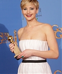 71st_Annual_Golden_Globe_Awards_press_room_284229.jpg