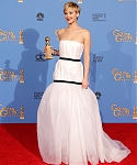 71st_Annual_Golden_Globe_Awards_press_room_286129.jpg