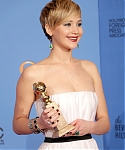 71st_Annual_Golden_Globe_Awards_press_room_286229.jpg