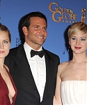 71st_Annual_Golden_Globe_Awards_press_room_289129.jpg