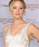 AX__November_17_-__Mockingjay__Part_1__LA_Premiere_281029.jpg