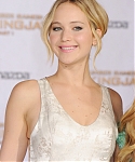 AX__November_17_-__Mockingjay__Part_1__LA_Premiere_285629.jpg