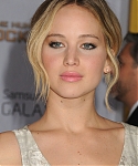 A_November_17_-__Mockingjay_Part_1__LA_Premiere_282329.jpg