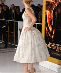 Aa_November_17_-__Mockingjay_Part_1__Premiere_in_Los_Angeles_2813429.jpg