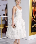 Aa_November_17_-__Mockingjay_Part_1__Premiere_in_Los_Angeles_2815429.JPG