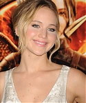 Aa_November_17_-__Mockingjay_Part_1__Premiere_in_Los_Angeles_281729.jpg
