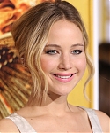 Aa_November_17_-__Mockingjay_Part_1__Premiere_in_Los_Angeles_28229.jpg
