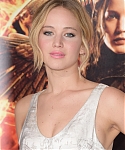 Aa_November_17_-__Mockingjay_Part_1__Premiere_in_Los_Angeles_287629.jpg