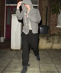 April_25_-_Leaving_a_friends_house_in_London_281729.jpg