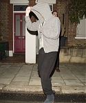 April_25_-_Leaving_a_friends_house_in_London_282629.jpg
