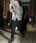 April_25_-_Leaving_a_friends_house_in_London_28529.jpg