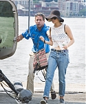 Filename=August_8_-_Arriving_at_a_heliport_in_New_York_28529.jpg
Filesize=3398KiB
Dimensions=2400x3600
Date added=Aug 11, 2014 August_8_-_Arriving_at_a_heliport_in_New_York_28529.jpg