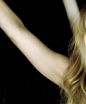 Behind_the_Scenes_Elle_Photoshoot_28December_201229__2823929.jpg