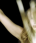 Behind_the_Scenes_Elle_Photoshoot_28December_201229__2824329.jpg