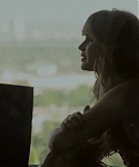 Behind_the_Scenes_Elle_Photoshoot_28December_201229__2830129.jpg