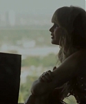 Behind_the_Scenes_Elle_Photoshoot_28December_201229__2830229.jpg