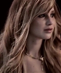 Behind_the_Scenes_Elle_Photoshoot_28December_201229__2842529.jpg