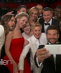 Behind_the_Scenes_at_the_Oscars_285029.jpg