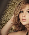 Behind_the_Scenes_with_Jennifer_Lawrence_on_Her_Cover_Shoot_-_Vogue_Diaries_085.jpg