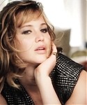 Behind_the_Scenes_with_Jennifer_Lawrence_on_Her_Cover_Shoot_-_Vogue_Diaries_222.jpg