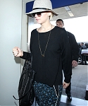 December_14_-_Departing_LAX_Airport_in_Los_Angeles_287929.jpg