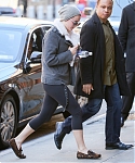 December_15_-_Returning_to_her_hotel_after_doing_some_work_out_at_the_gym_in_New_York_281029.jpg