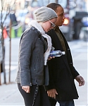December_15_-_Returning_to_her_hotel_after_doing_some_work_out_at_the_gym_in_New_York_281329.jpg