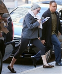 December_15_-_Returning_to_her_hotel_after_doing_some_work_out_at_the_gym_in_New_York_281429.jpg