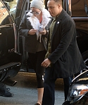 December_15_-_Returning_to_her_hotel_after_doing_some_work_out_at_the_gym_in_New_York_282129.jpg