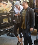 December_15_-_Returning_to_her_hotel_after_doing_some_work_out_at_the_gym_in_New_York_282329.jpg