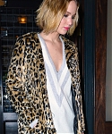 December_16_-_Heading_to_see__The_Elephant_Man__on_Broadway_in_New_York_28929.jpg