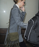 December_16_-_Leaving_her_hotel_in_New_York_281029.jpg
