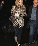 December_16_-_Returning_to_her_Tribeca_hotel_after_watching__The_Elephant_Man__on_Broadway_in_New_York_282029.jpg