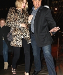 December_16_-_Returning_to_her_Tribeca_hotel_after_watching__The_Elephant_Man__on_Broadway_in_New_York_282729.jpg