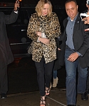 December_16_-_Returning_to_her_Tribeca_hotel_after_watching__The_Elephant_Man__on_Broadway_in_New_York_28529.jpg