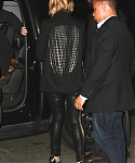December_17_-_Arriving_with_her_friend_to_dinner_at_Mulino_in_the_West_Village2C_New_York_281129.jpg