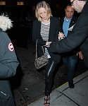 December_17_-_Arriving_with_her_friend_to_dinner_at_Mulino_in_the_West_Village2C_New_York_281229.jpg