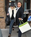 December_18_-_Leaving_the_Greenwich_hotel_in_New_York_285829.jpg