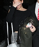 February_10_-_Jennifer_Lawrence_going_back_to_her_hotel_in_London_281129.jpg