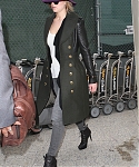 Filename=February_7_-_Jennifer_Lawrence_departing_on_a_flight_at_LAX_airport_in_Los_Angeles_283529.jpg
Filesize=2543KiB
Dimensions=1978x3000
Date added=Nov 05, 2013 February_7_-_Jennifer_Lawrence_departing_on_a_flight_at_LAX_airport_in_Los_Angeles_283529.jpg