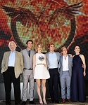 GROUP_May_17_-__Mockingjay_Part_1__photocall_at_Cannes_in_France_288429.jpg