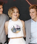GROUP_May_17_-__Mockingjay_Part_1__photocall_at_Cannes_in_France_289429.jpg