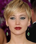 HQ_71st_Annual_Golden_Globe_Awards_-_Red_Carpet_2817229.jpg
