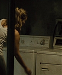 House_at_the_End_of_the_Street__28145929.jpg