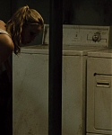 House_at_the_End_of_the_Street__28147029.jpg