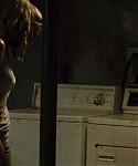 House_at_the_End_of_the_Street__28147229.jpg