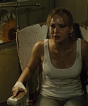 House_at_the_End_of_the_Street__28168829.jpg