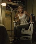 House_at_the_End_of_the_Street__28172129.jpg